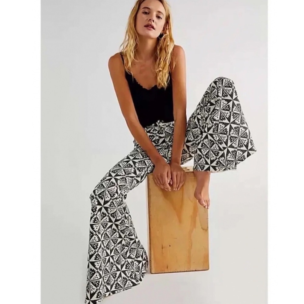 Free People We The Free Just Float On Flare Jeans Black Cream Kaleidoscope 31